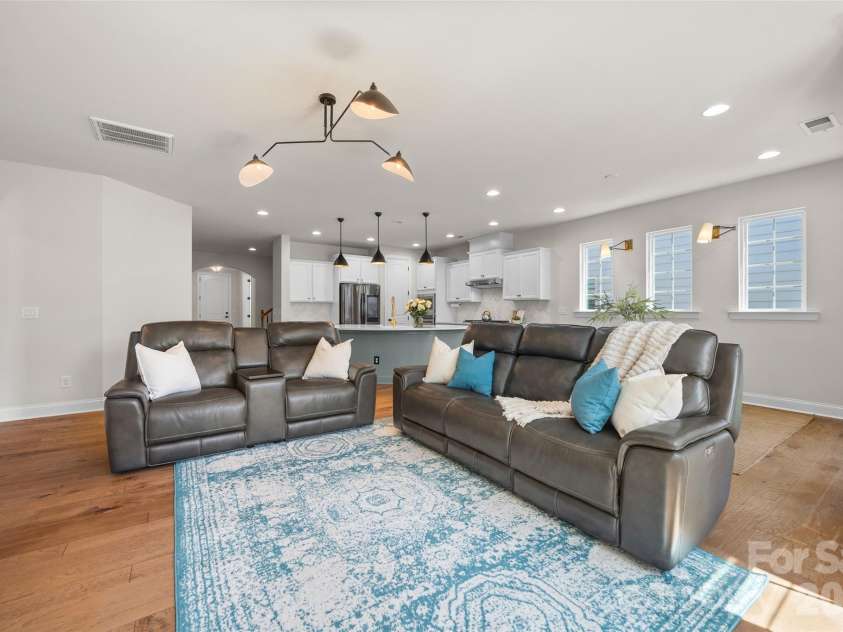 748 Garrett Green Way, Fort Mill, SC 29715.  MLS# CAR4378100, YatesRealty ID 27074. 