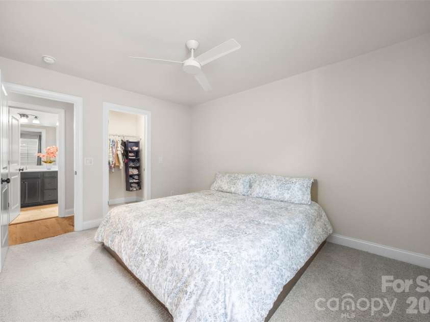 748 Garrett Green Way, Fort Mill, SC 29715.  MLS# CAR4378100, YatesRealty ID 27074. 