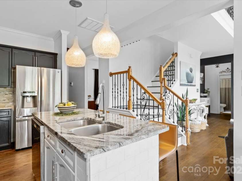 14127 Northridge Drive, Charlotte, NC 28269.  MLS# CAR4280367, YatesRealty ID 27075. 