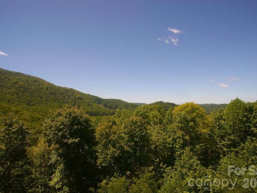 427 Spring Rock Road, Burnsville, NC 28714.  MLS# CAR4379071, YatesRealty ID 27075. 3,800' elevation