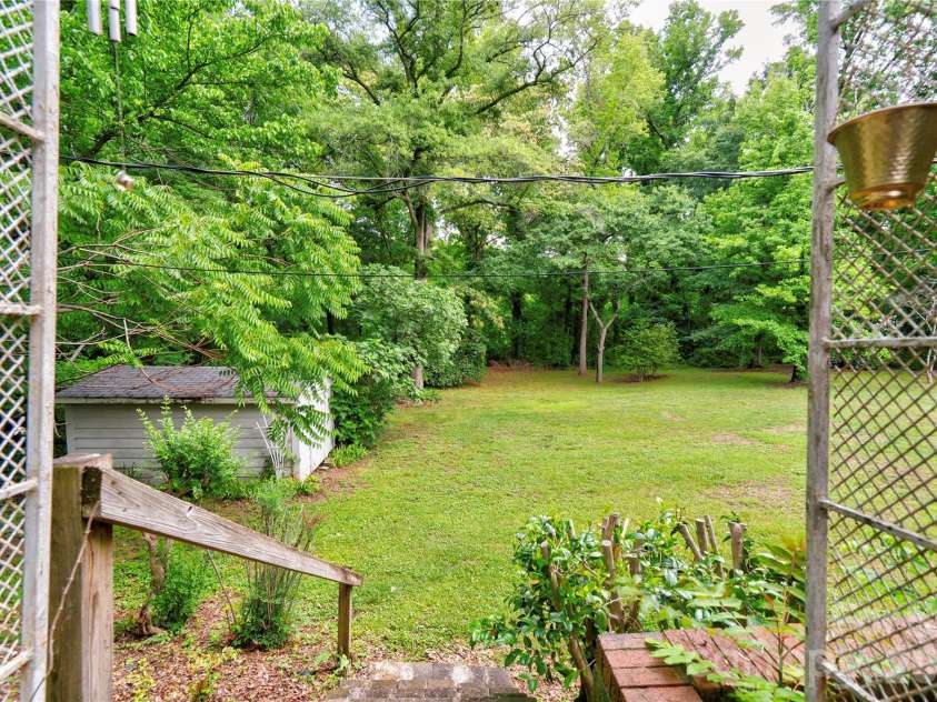 713 Pleasant Drive, Shelby, NC 28152.  MLS# CAR4355579, YatesRealty ID 27076. Back Yard