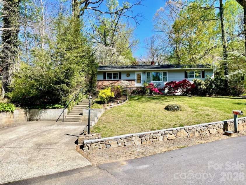 213 Park Lane, Black Mountain, NC 28711.  MLS# CAR4383127, YatesRealty ID 27077. Front South Facing