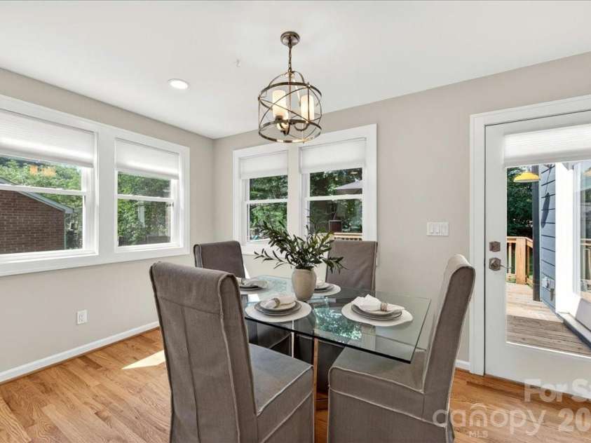 1204 Meadow Lane, Charlotte, NC 28205.  MLS# CAR4387978, YatesRealty ID 27079. 