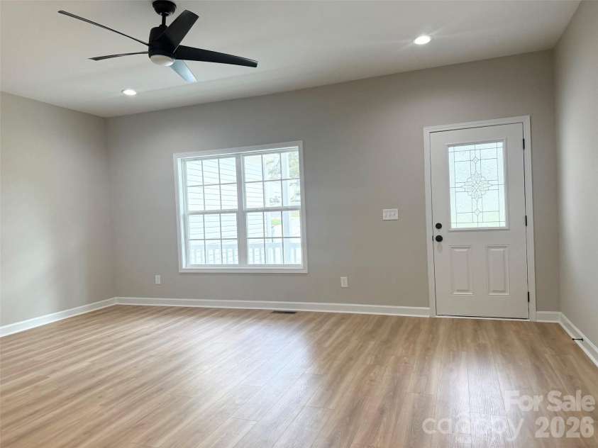 1186 Merribrook Lane, Lancaster, SC 29720.  MLS# CAR4342771, YatesRealty ID 2708. 