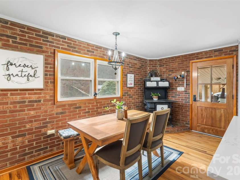 1654 Goose Creek Road, Marion, NC 28752.  MLS# CAR4328887, YatesRealty ID 2708. 