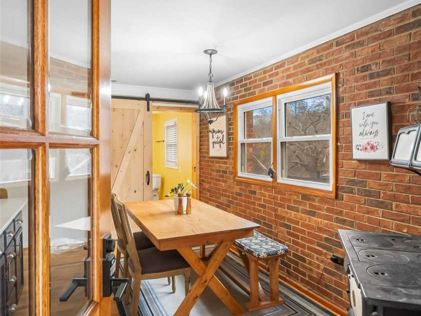 1654 Goose Creek Road, Marion, NC 28752.  MLS# CAR4328887, YatesRealty ID 2708. 