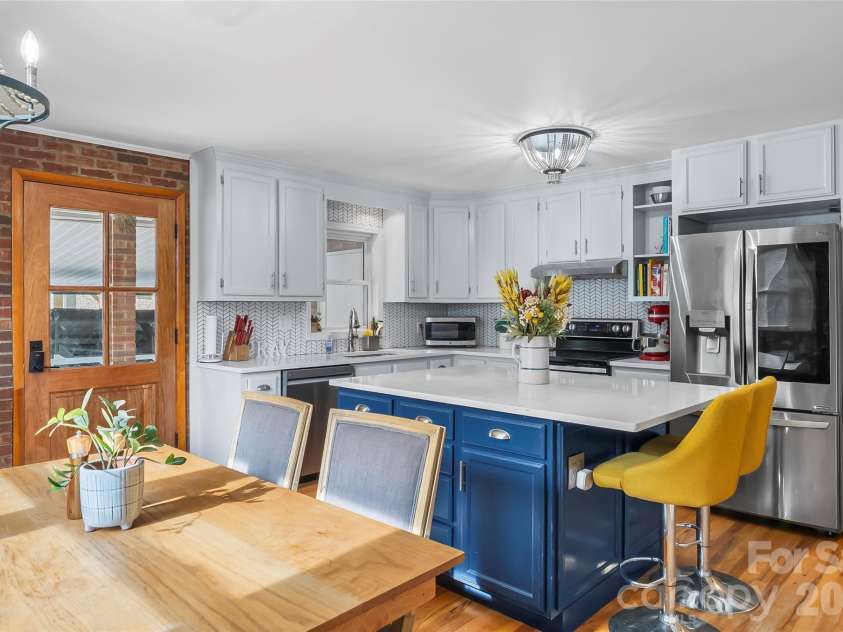 1654 Goose Creek Road, Marion, NC 28752.  MLS# CAR4328887, YatesRealty ID 2708. 