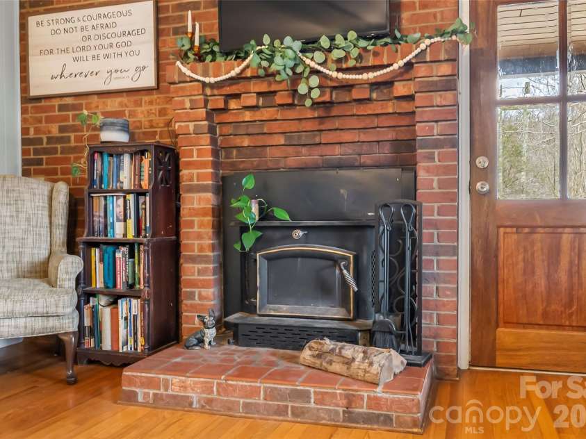 1654 Goose Creek Road, Marion, NC 28752.  MLS# CAR4328887, YatesRealty ID 2708. 