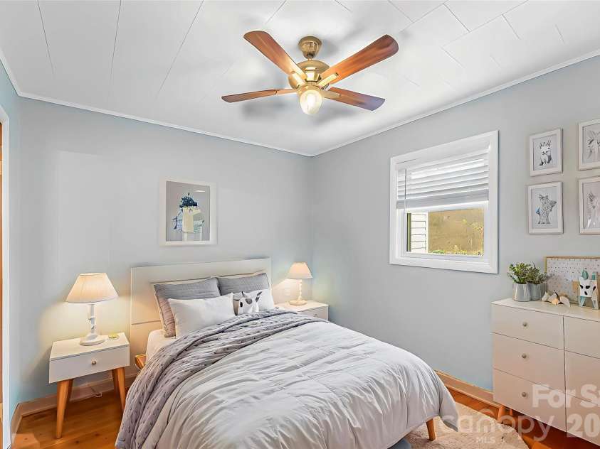 1654 Goose Creek Road, Marion, NC 28752.  MLS# CAR4328887, YatesRealty ID 2708. 