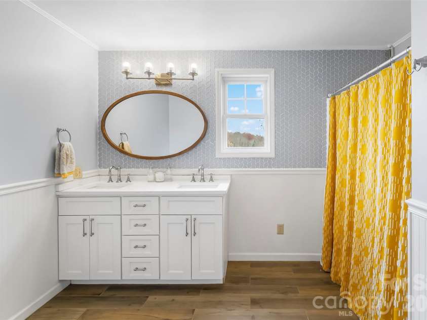 1654 Goose Creek Road, Marion, NC 28752.  MLS# CAR4328887, YatesRealty ID 2708. 