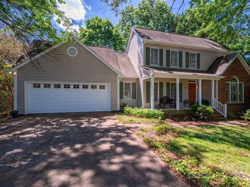 107 Southfork Drive, Belmont, NC 28012.  MLS# CAR4243495, YatesRealty ID 27080. 
