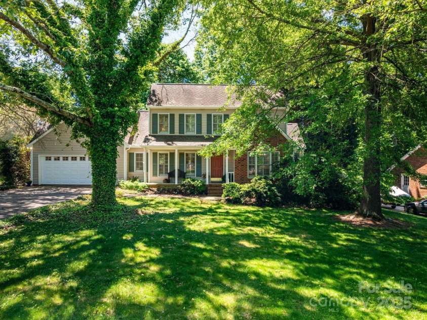 107 Southfork Drive, Belmont, NC 28012.  MLS# CAR4243495, YatesRealty ID 27080. 