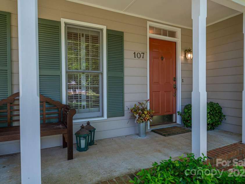 107 Southfork Drive, Belmont, NC 28012.  MLS# CAR4243495, YatesRealty ID 27080. 