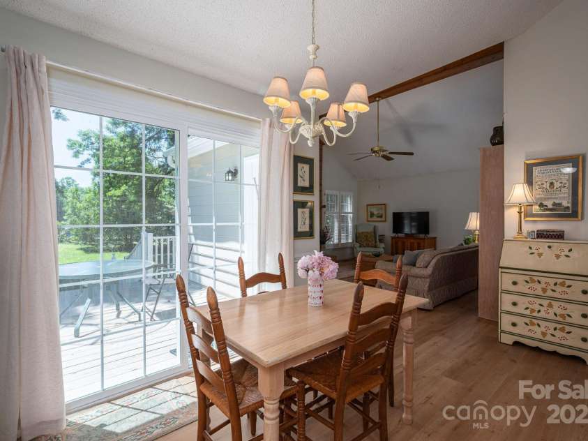 107 Southfork Drive, Belmont, NC 28012.  MLS# CAR4243495, YatesRealty ID 27080. 