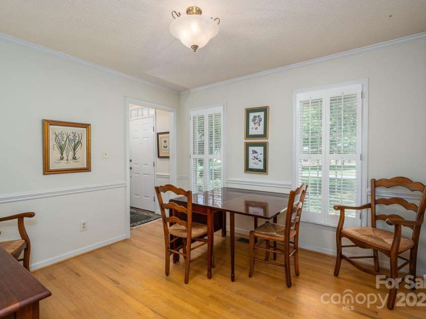 107 Southfork Drive, Belmont, NC 28012.  MLS# CAR4243495, YatesRealty ID 27080. 