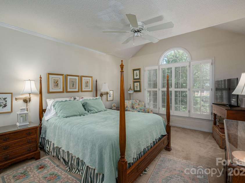 107 Southfork Drive, Belmont, NC 28012.  MLS# CAR4243495, YatesRealty ID 27080. 