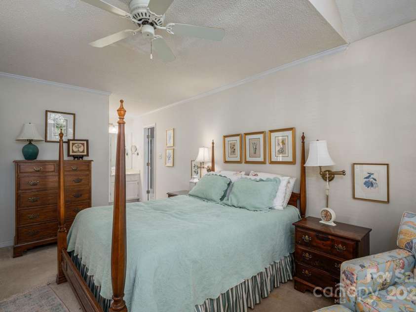 107 Southfork Drive, Belmont, NC 28012.  MLS# CAR4243495, YatesRealty ID 27080. 