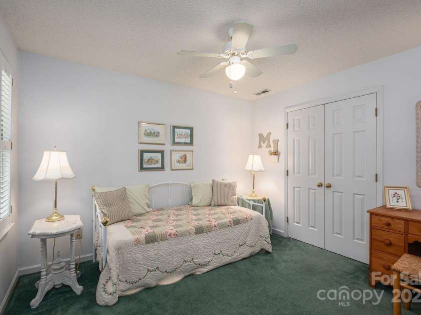 107 Southfork Drive, Belmont, NC 28012.  MLS# CAR4243495, YatesRealty ID 27080. 