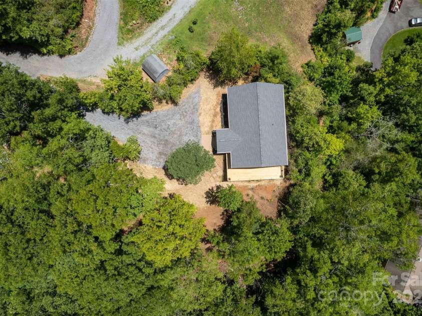 288 Blue Cedar Road, Sylva, NC 28779.  MLS# CAR4276447, YatesRealty ID 27081. 