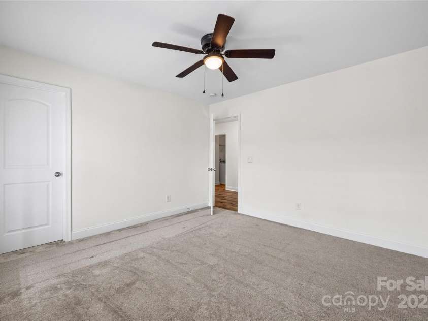 8312 Compton Acres Lane, Waxhaw, NC 28173.  MLS# CAR4272768, YatesRealty ID 27082. 