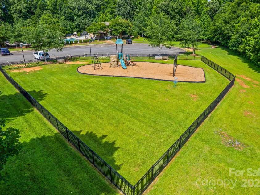 8312 Compton Acres Lane, Waxhaw, NC 28173.  MLS# CAR4272768, YatesRealty ID 27082. 