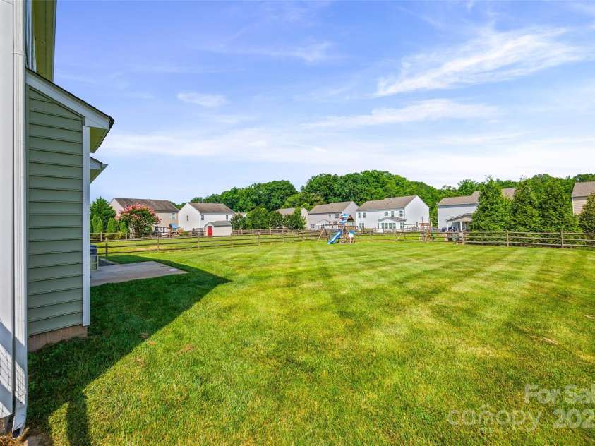 8312 Compton Acres Lane, Waxhaw, NC 28173.  MLS# CAR4272768, YatesRealty ID 27082. 