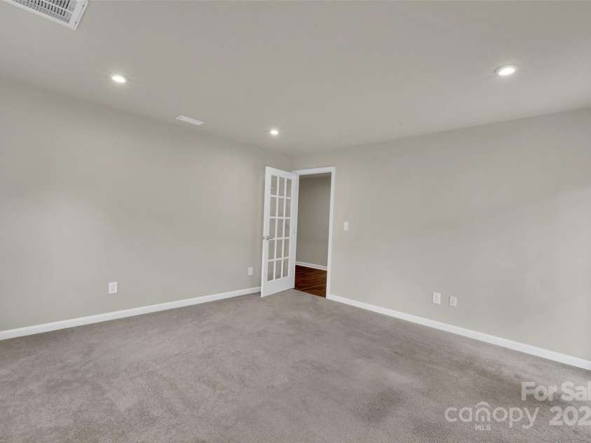 2004 Dornoch Road, Tega Cay, SC 29708.  MLS# CAR4279325, YatesRealty ID 27083. Office or Bonus Room