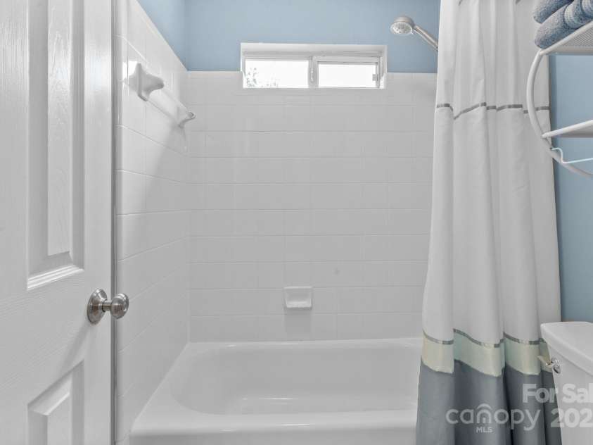 10108 Bayart Way, Huntersville, NC 28078.  MLS# CAR4280969, YatesRealty ID 27084. 