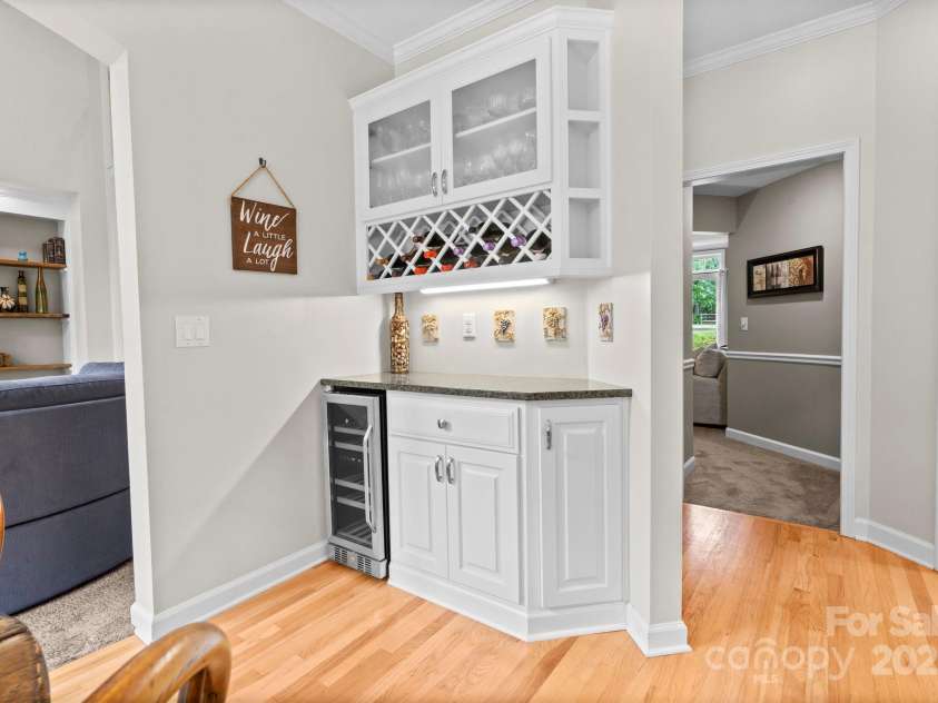 10108 Bayart Way, Huntersville, NC 28078.  MLS# CAR4280969, YatesRealty ID 27084. Convenient built-in wine fridge and wine glass storage