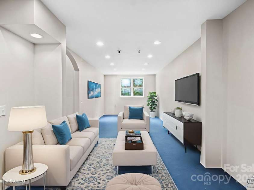 10108 Bayart Way, Huntersville, NC 28078.  MLS# CAR4280969, YatesRealty ID 27084. Or use this space as a theater room or sitting area