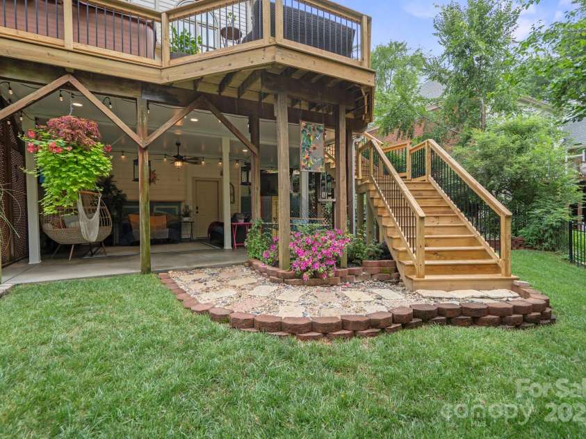 10108 Bayart Way, Huntersville, NC 28078.  MLS# CAR4280969, YatesRealty ID 27084. Walkout basement offers more outdoor space perfect for all year