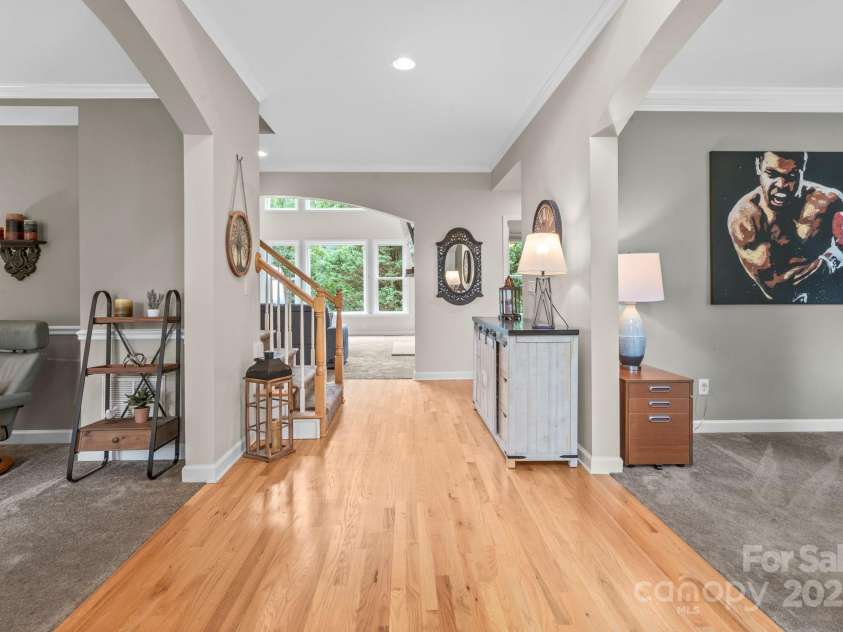 10108 Bayart Way, Huntersville, NC 28078.  MLS# CAR4280969, YatesRealty ID 27084. Welcoming 2 Story entry