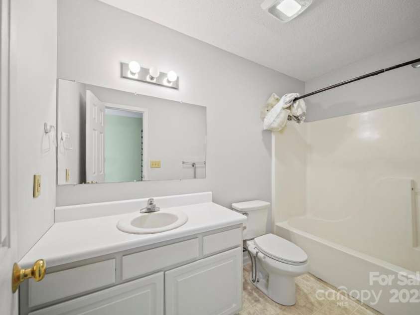 38009 Porter Road, Albemarle, NC 28001.  MLS# CAR4280889, YatesRealty ID 27086. 