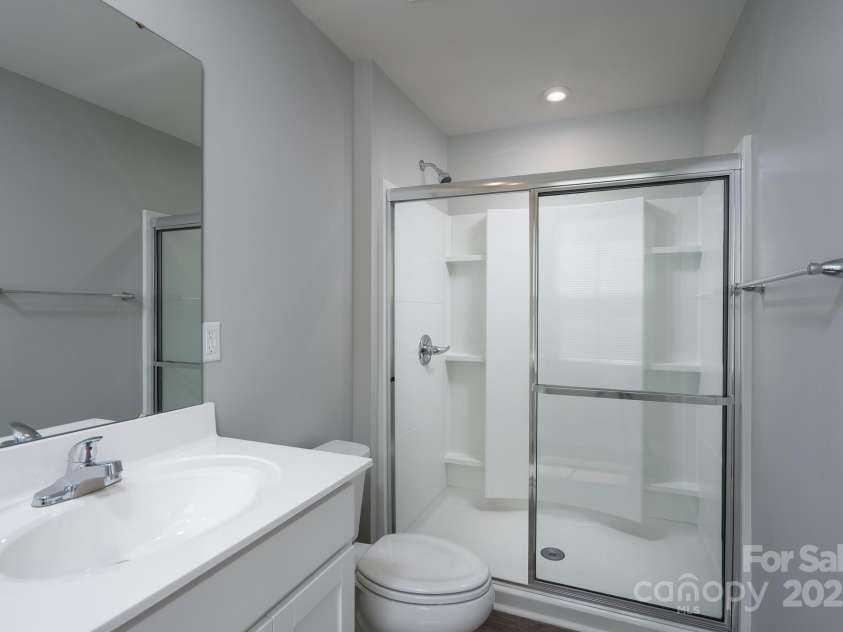 8021 Bruce Street, Charlotte, NC 28215.  MLS# CAR4276037, YatesRealty ID 27087. 
