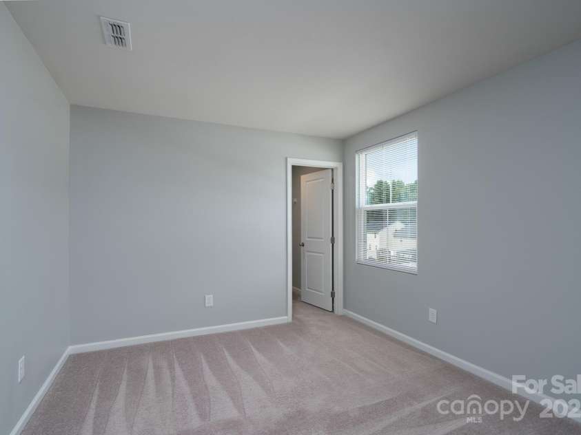 8021 Bruce Street, Charlotte, NC 28215.  MLS# CAR4276037, YatesRealty ID 27087. 