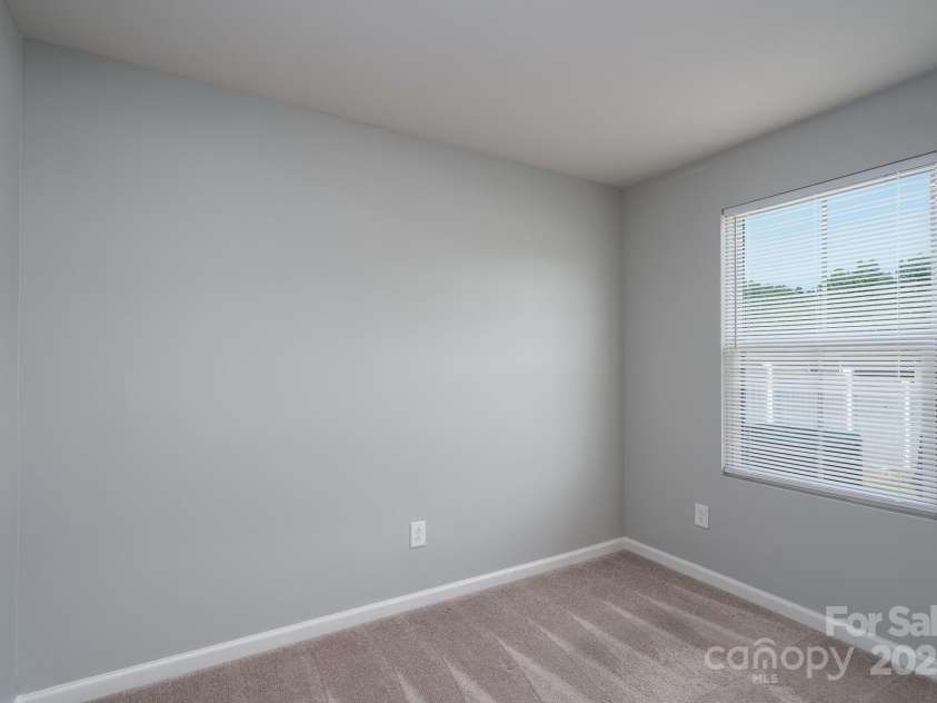 8021 Bruce Street, Charlotte, NC 28215.  MLS# CAR4276037, YatesRealty ID 27087. 