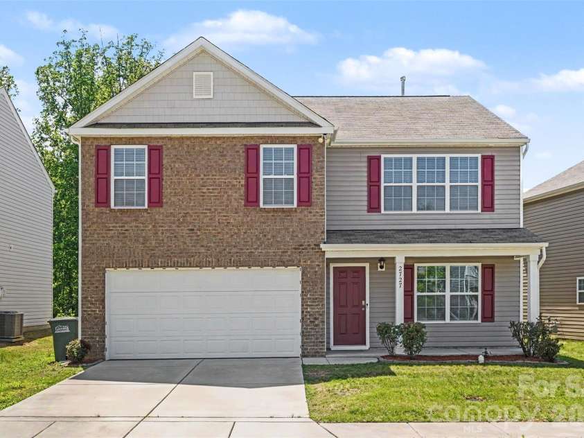 2727 Waybrook Drive, Dallas, NC 28034.  MLS# CAR4380867, YatesRealty ID 27088. 