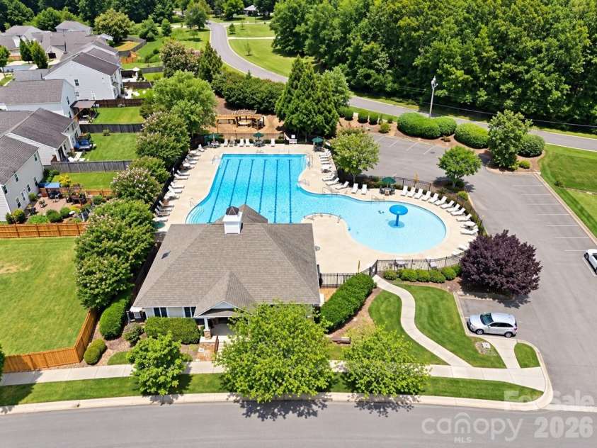 2727 Waybrook Drive, Dallas, NC 28034.  MLS# CAR4380867, YatesRealty ID 27088. 