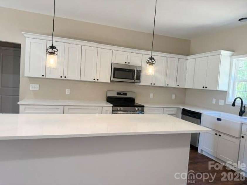 1182 Merribrook Lane, Lancaster, SC 29720.  MLS# CAR4343075, YatesRealty ID 2709. 