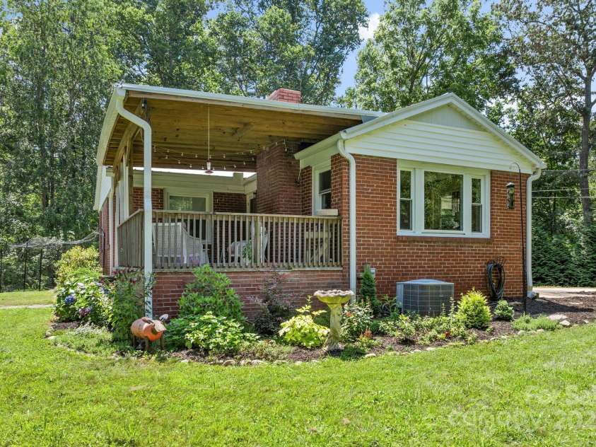 1215 Upper Brush Creek Road, Fairview, NC 28730.  MLS# CAR4273492, YatesRealty ID 27090. 