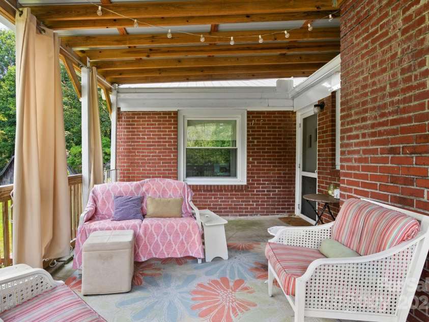 1215 Upper Brush Creek Road, Fairview, NC 28730.  MLS# CAR4273492, YatesRealty ID 27090. 