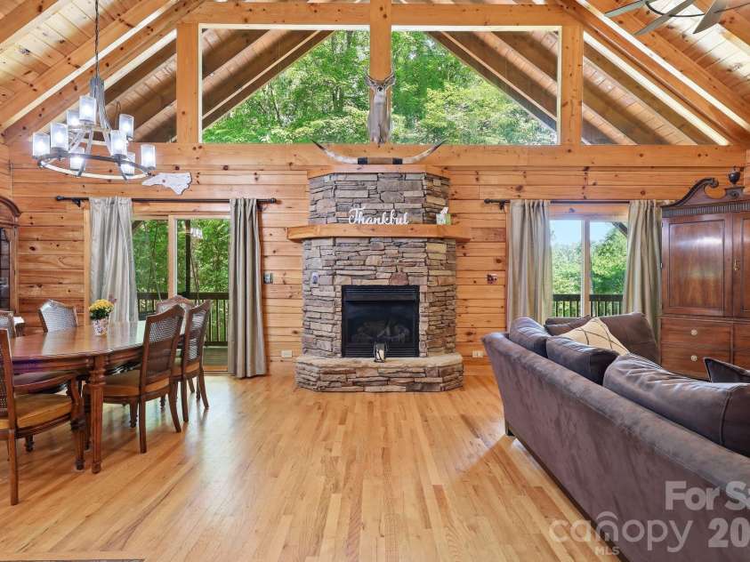 25 Theresa Terrace Road, Nebo, NC 28761.  MLS# CAR4382036, YatesRealty ID 27090. 