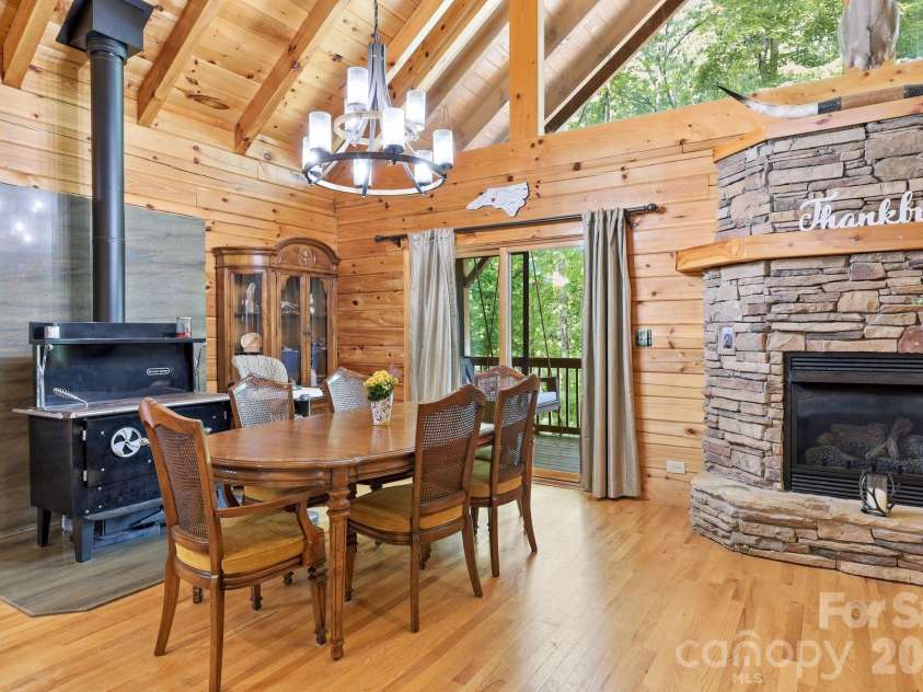 25 Theresa Terrace Road, Nebo, NC 28761.  MLS# CAR4382036, YatesRealty ID 27090. 