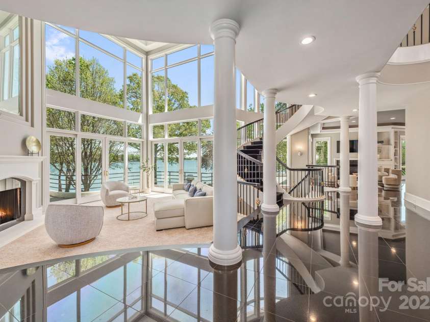 102 Eastham Court, Mooresville, NC 28117.  MLS# CAR4247937, YatesRealty ID 27092. 2 story great room with fabulous views 