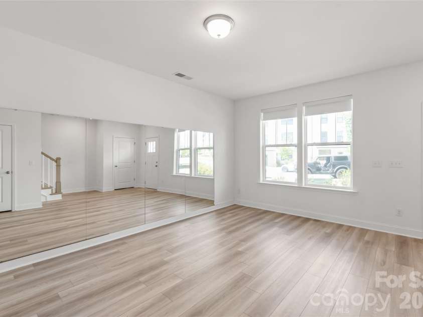 15309 Ballancroft Parkway, Charlotte, NC 28277.  MLS# CAR4370374, YatesRealty ID 27093. 