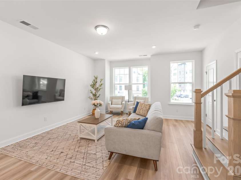 15309 Ballancroft Parkway, Charlotte, NC 28277.  MLS# CAR4370374, YatesRealty ID 27093. 