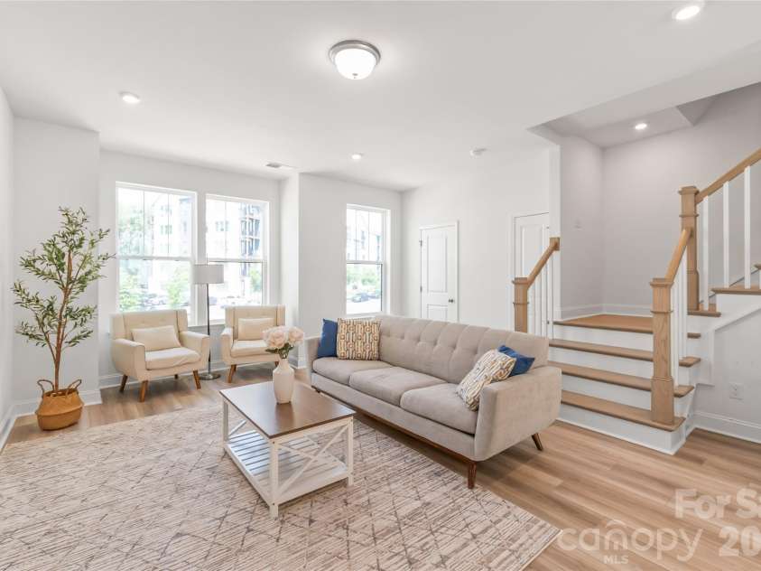15309 Ballancroft Parkway, Charlotte, NC 28277.  MLS# CAR4370374, YatesRealty ID 27093. 