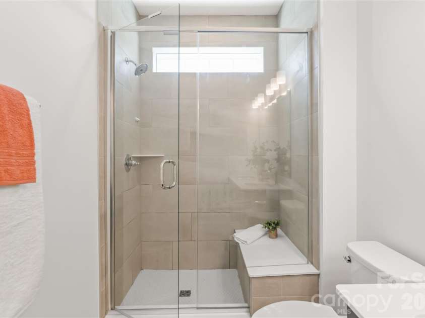 15309 Ballancroft Parkway, Charlotte, NC 28277.  MLS# CAR4370374, YatesRealty ID 27093. 