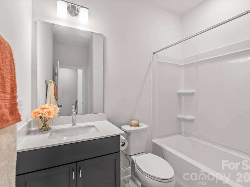15309 Ballancroft Parkway, Charlotte, NC 28277.  MLS# CAR4370374, YatesRealty ID 27093. 