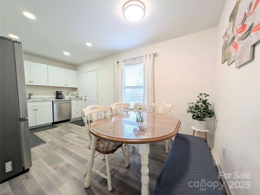 3001 Crawford Avenue, Gastonia, NC 28052.  MLS# CAR4281462, YatesRealty ID 27094. 